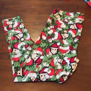 TC2 NWOT LuLaRoe Leggings Christmas